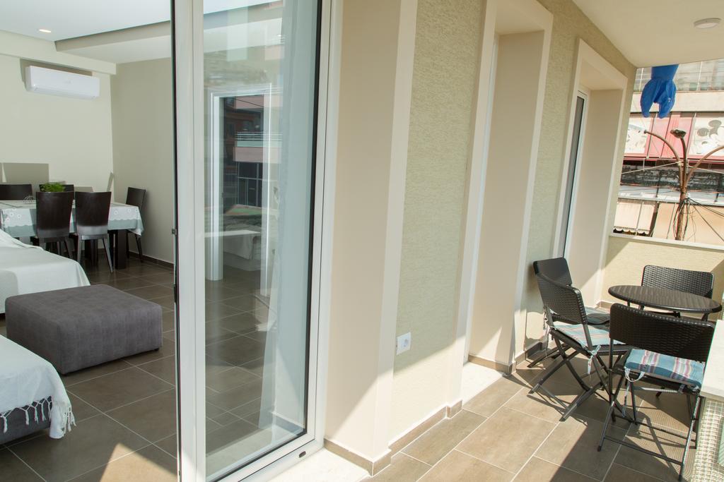 Apartment Te Kalua Sarande Exterior photo